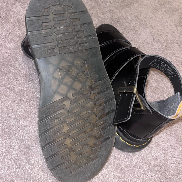 Dr. Martens Clarissa II Leather platform sandals. Like new!! - Picture 4 of 6